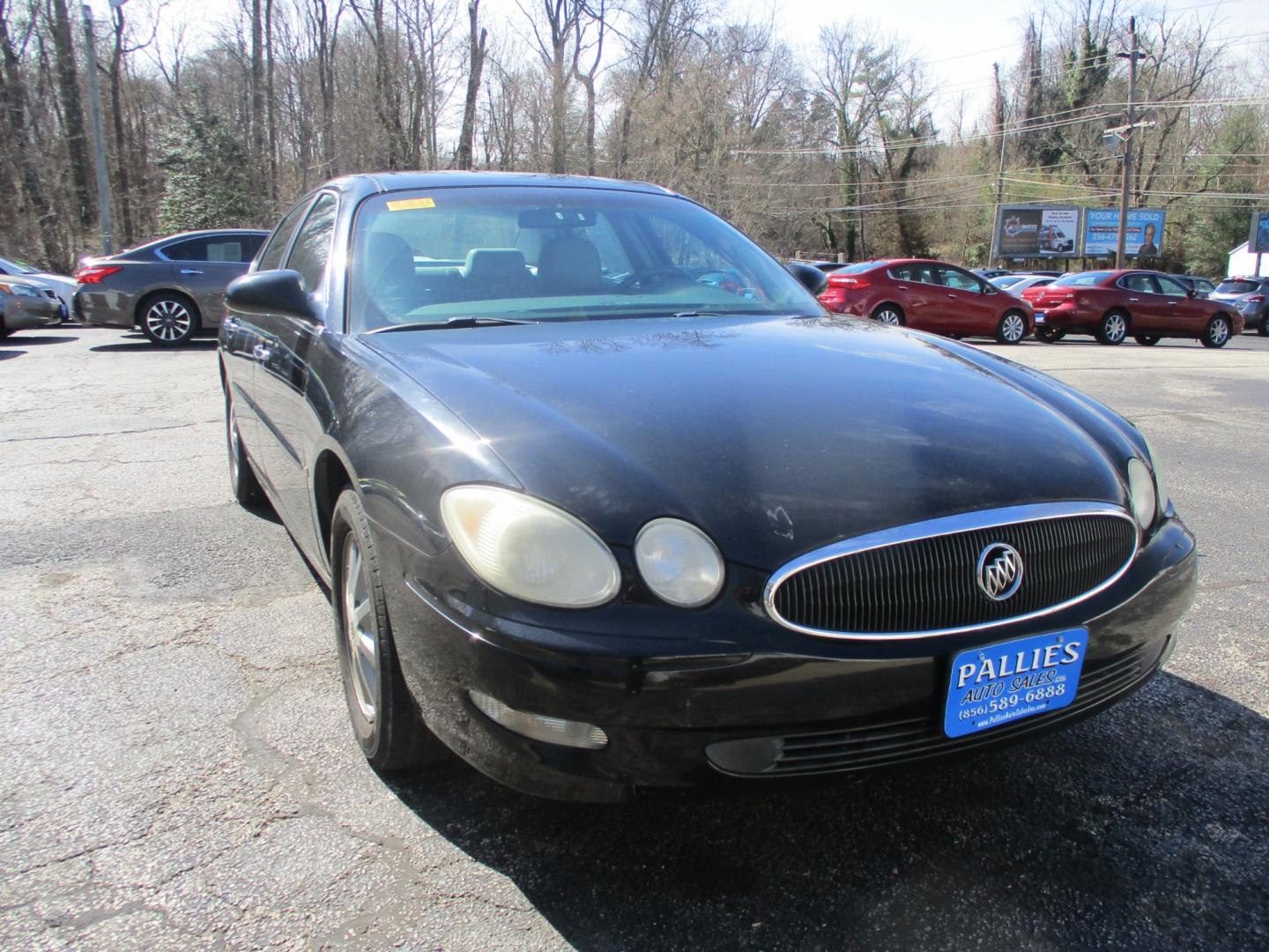 2007 Buick LaCrosse CXL (2G4WD552071) with an 3.8L V6 OHV 12V engine, 4-Speed Automatic Overdrive transmission, located at 540a Delsea Drive, Sewell, NJ, 08080, (856) 589-6888, 39.752560, -75.111206 - Photo#10